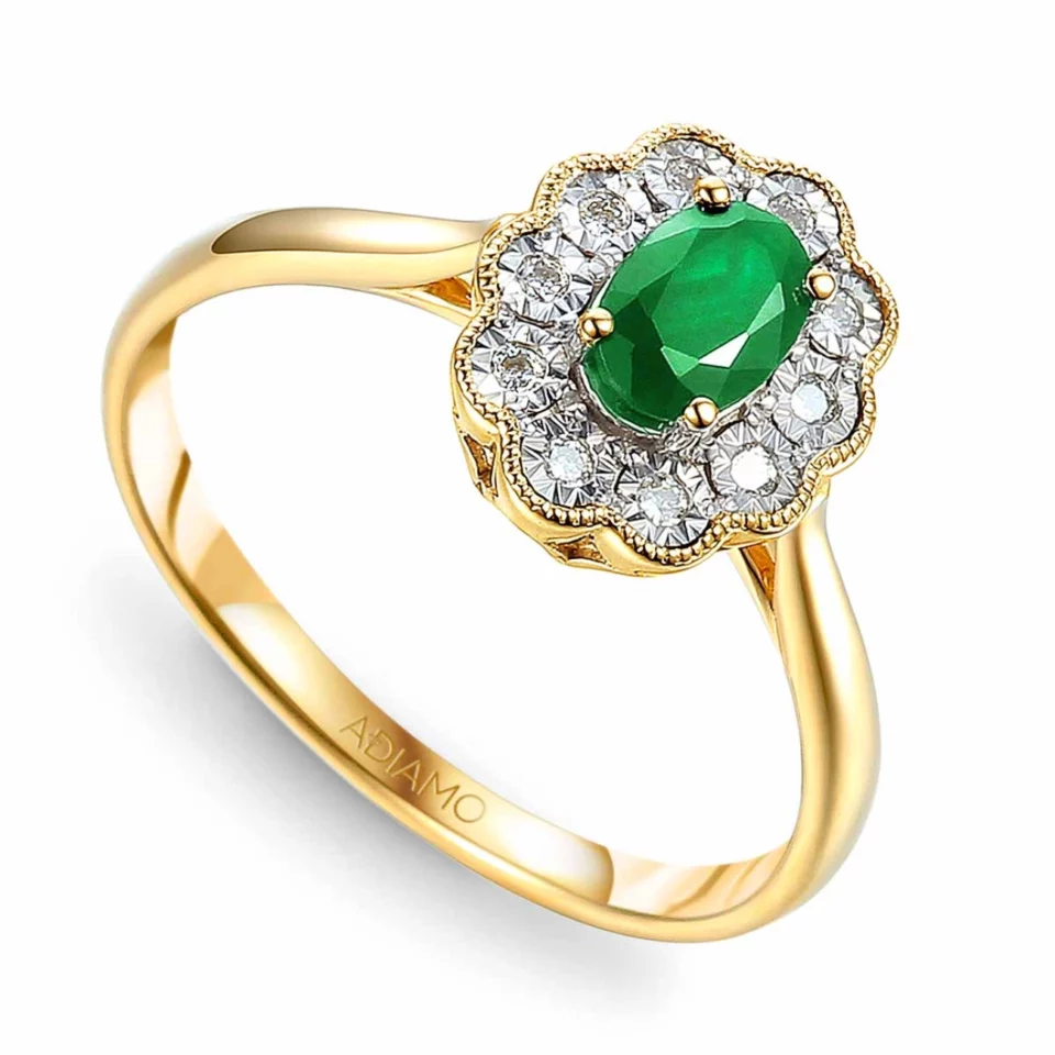 Złoty pierścionek ze szmaragdem i diamentami