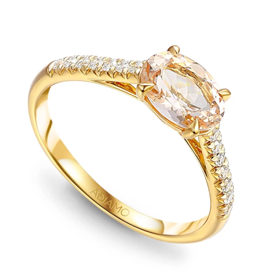 Pierścionek z morganitem i diamentami