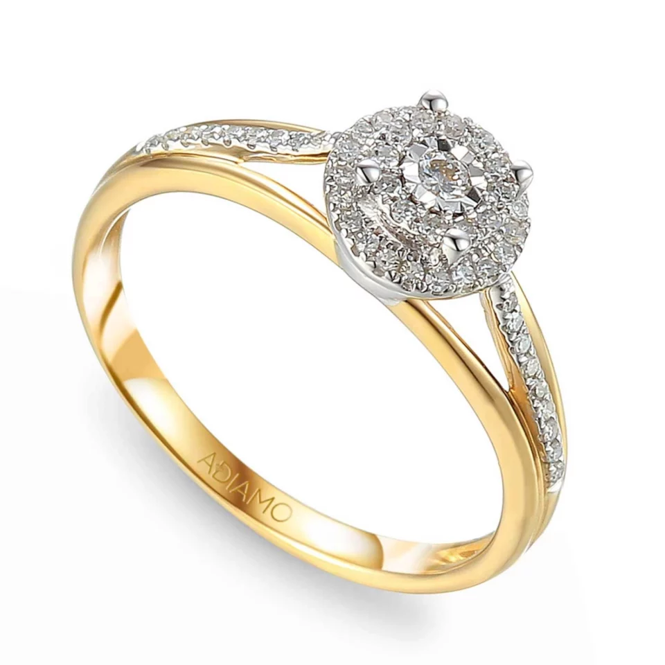 Złoty pierścionek z diamentami