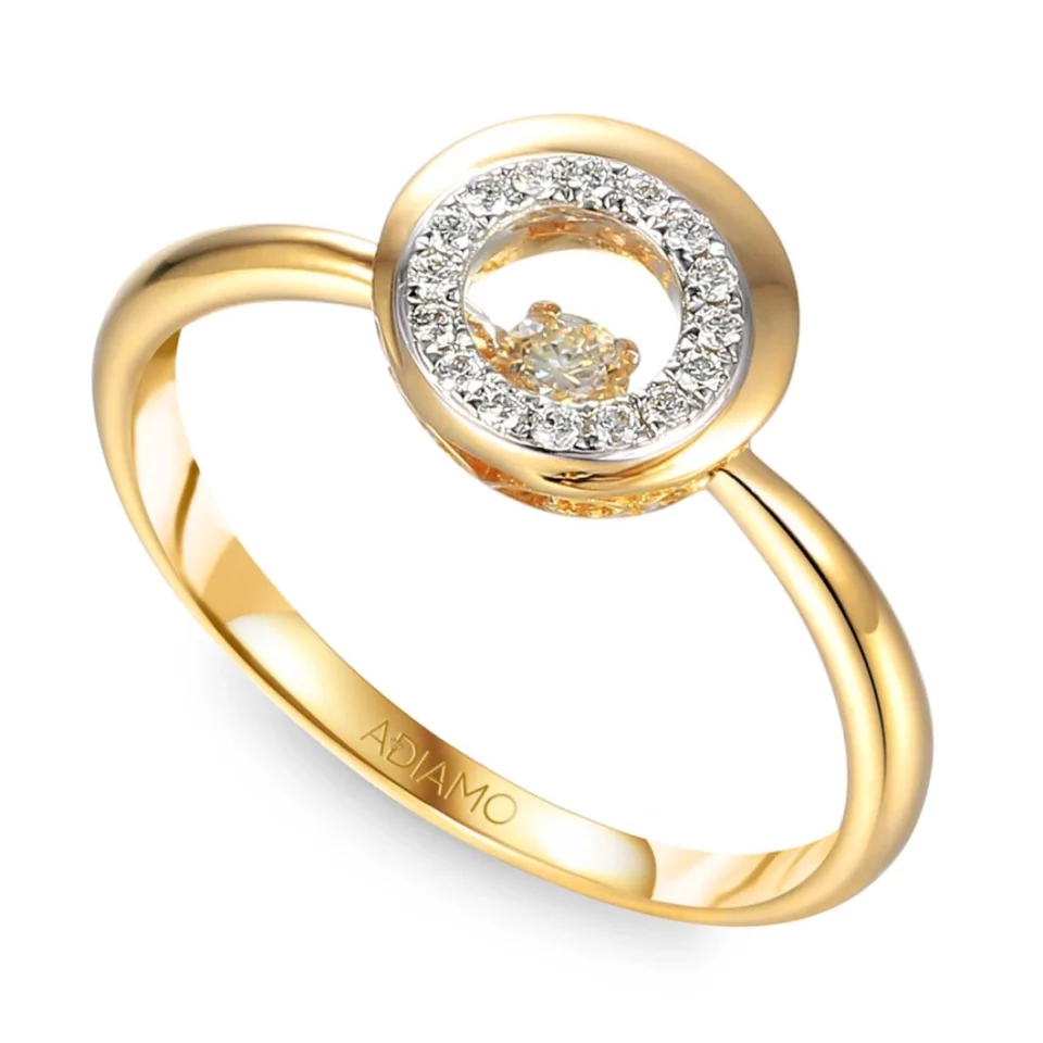 Złoty pierścionek z diamentami